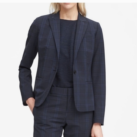 Banana Republic Wool Navey Plaid Blazer Size 6 - Picture 2 of 11